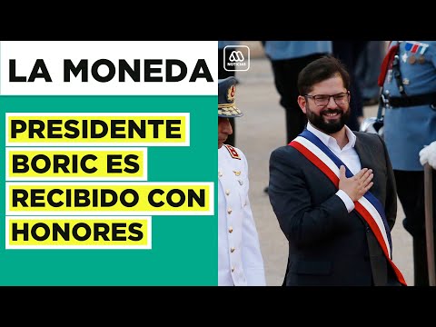 Gabriel Boric llegó a La Moneda para dar su primer discurso como presidente