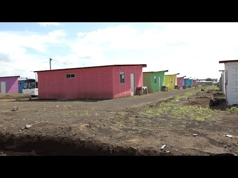 Entregas de viviendas en camino Del Rio y Mirador Xolotlán en Sabana Grande