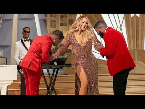 Mariah Carey - Fall In Love at Christmas (Live at The Magic Continues 2021)1080p