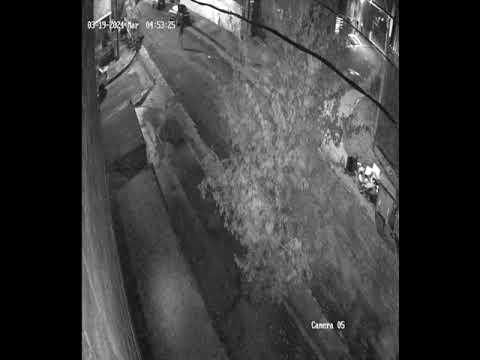 Imágenes del robo dentro de vehículo en Covidef 2 Florida - video 1