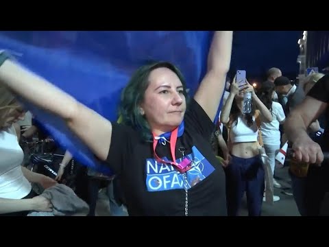 Thousands rally in Tbilisi as parliament debates so-called 'Russian law' targeting media