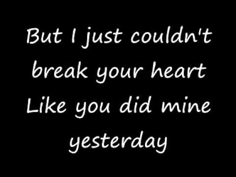 Maroon 5 - The Man Who Never Lied Lyrics