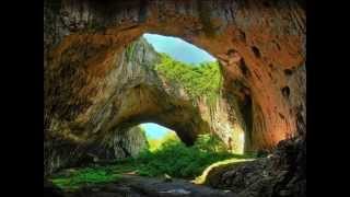 Devetashkata Cave, Bulgaria