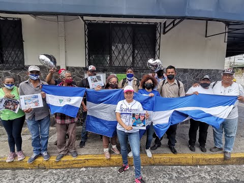 Plantón en Costa Rica en solidaridad a nuestros hermanos Presos políticos sus familias y Estudiantes