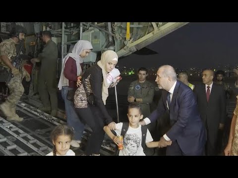 A military plane evacuates 44 Jordanian citizens from Lebanon after returning from delivering humani