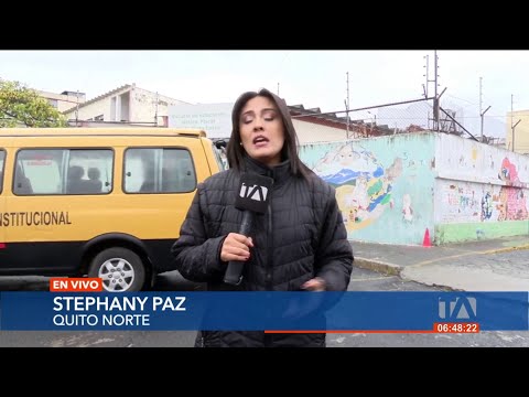 Padres de familia de una escuela de la Quito Norte piden el arreglo de su infraestructura
