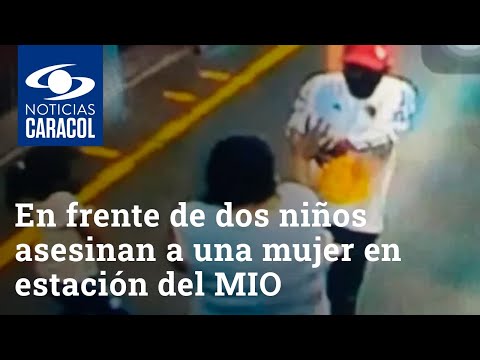 En frente de dos niños asesinan a una mujer en una estación del MIO