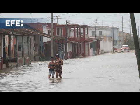 Las lluvias del huracán Milton dejan inundaciones moderadas en el occidente de Cuba