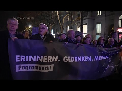 Germans march against antisemitism