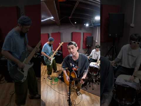 นี่มันอะไรกันคร๊าบบบบบบเพลงเก่