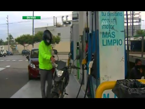 Conductores se quejan por el aumento de precio en los combustibles