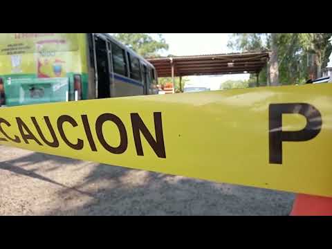 Asalto en bus de la ruta 52 deja dos personas fallecidas y un lesionado en San Salvador