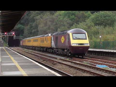 Trains at Bangor 07/10/2021 Purple HST, Grids on RHTT, TfW Mk4s and More | I Like Transport