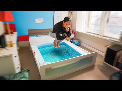 TRASFORMO IL LETTO DI MIA SORELLA IN UNA PISCINA E… *sconvolta*