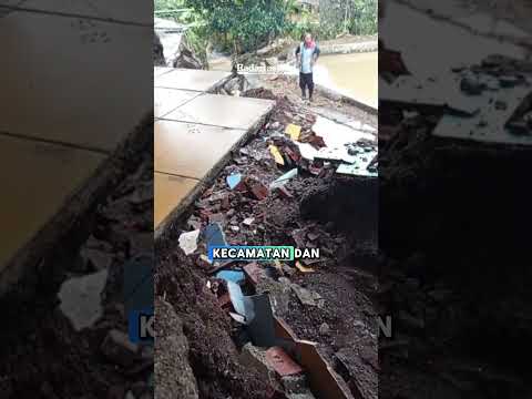 Satu Rumah Warga Ambruk Diterjang Banjir Luapan Cikunten di Singaparna Kabupaten Tasik, 11 Terdampak