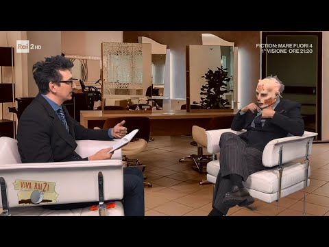 Esclusiva: Fabrizio Biggio intervista un vero zombie - Viva Rai2! 21/02/2024