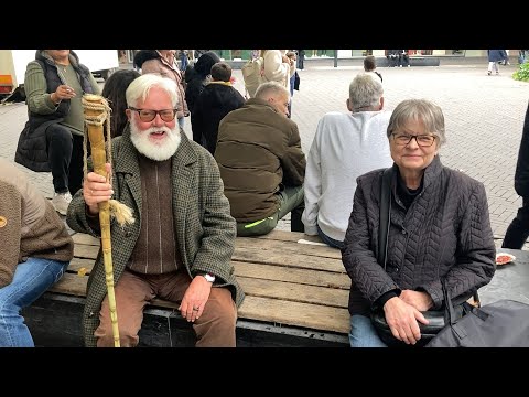 Christian und seine Familie und Natalia und Kamila