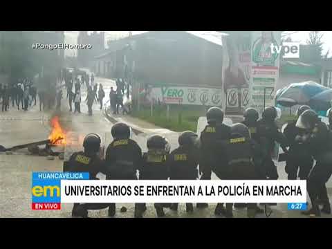 Huancavelica: universitarios se enfrentan a la Policía en marcha