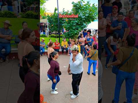 Domingos en #berriozábal #danza #dance #vivamexico #baile #florida #usa #latindance #mexico #marimba