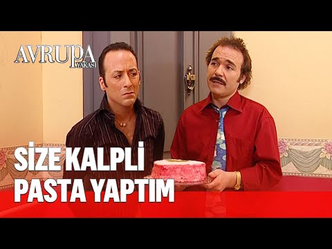 Sacit, Burhan'ı eşcinsel zannederse 😅 - Avrupa Yakası