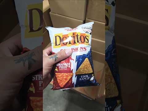 STRANGER PIZZA & COOL RANCH.. back at it again! #new #chips #fritolay #wyoming #chiphappens