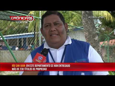 Familias de dos comunidades en San Carlos recibieron títulos de propiedad - Nicaragua