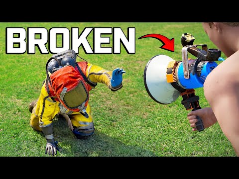I Found a Glitch That BREAKS the Megaphone - Rust