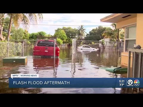 Florida prepares for more heavy rain after storms swamp southern part
of state