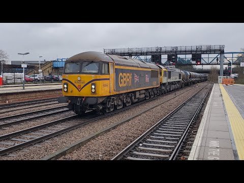 Trains at Lincoln Central (03/01/2024)