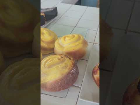 Probando Pastelería Giorgina #food #pasteleria #croissant #ricotta