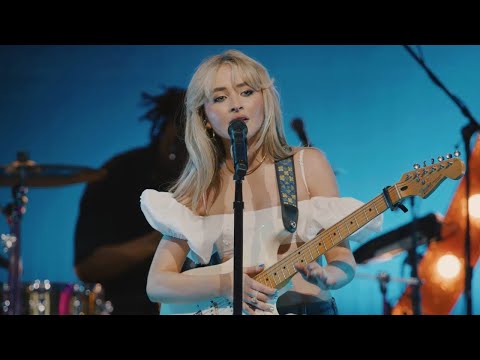 Sabrina Carpenter - Tornado Warnings (Live at Samsung x Billboard 'Summer of Galaxy' concert)