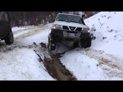 Nissan patrol y61 snow #10