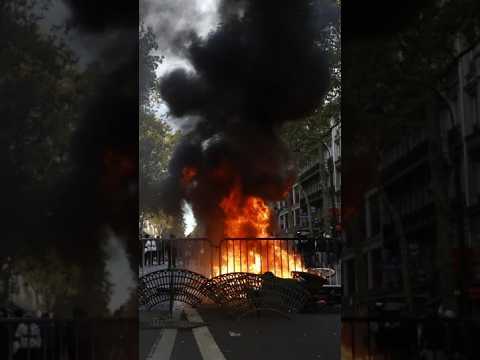 MANIFESTAÇÕES VIOLENTAS CONTRA CUSTO DE VIDA E HABITAÇÃO TOMAM A FRANÇA