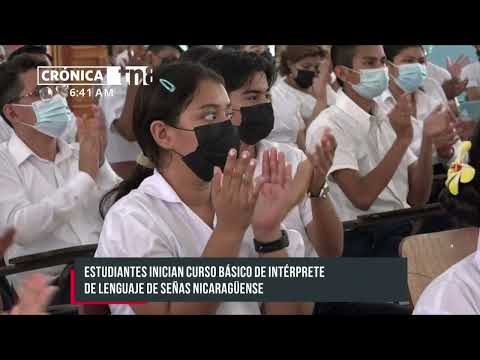 Estudiantes normalista inician curso básico de lenguaje de señas - Nicaragua