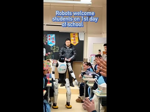 Robots welcome students on first day of school