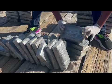 DNCD decomisa 460 paquetes de cocaína en costas de Baní