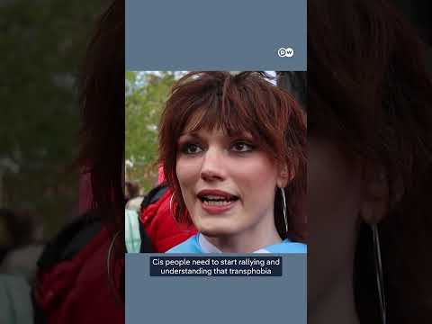 Thousands protest in UK after Supreme Court trans ruling | DW News