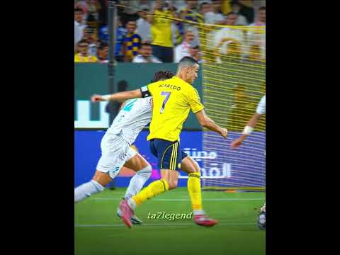 C罗点球不进,后面这脚世界波拯救了自己的同时也拯救了球队!脚法还是这么好打了个暴力抽射!#足球#精彩进球#精彩瞬间#C罗#利雅得胜利 #football #足球