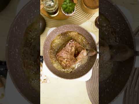 Lomo a las finas hierbas en salsa negra de cerveza