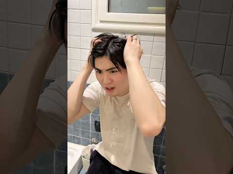 جوزي بيخاف من حمام🚽😨