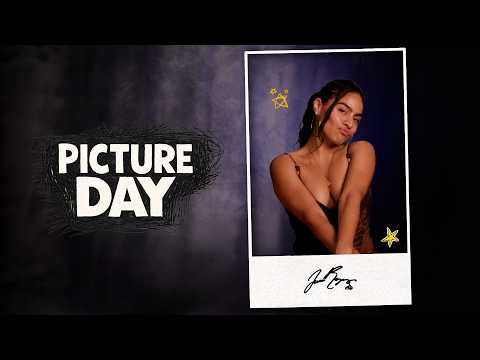 Jessie Reyez: Snacks, Prom Drama, Talent | Picture Day | mitú