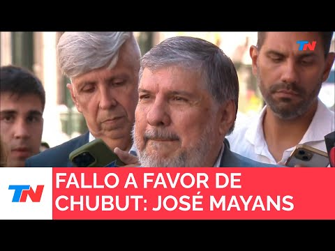 No se puede hacer por decreto las cosas que están haciendo, José Mayans senador UxP