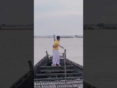 #Bollywood song#best #song #love song#Hindi song#song by Kumar Sanu and Alka Yagnik. मौसम बड़ा आशिक।