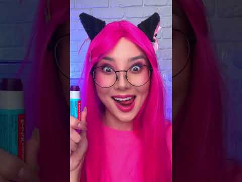 😂 When Lipstick Saves The Day! 💄 Tag a friend who’d need this hack!