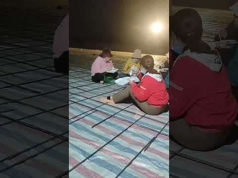 Làm việc về đêm