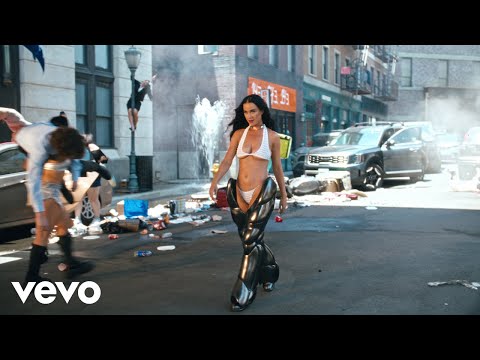 KatyPerry-WOMAN’SWORLD(Of