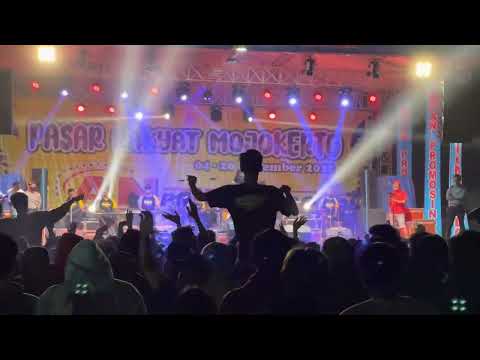 MIDUA CINTA-DIFARINA INDRA-ADELLA LIVE BANGSAL MOJOKERTO