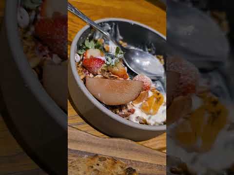 VERY GOOD breakfast at Five Oars. The smell and sound of the rain 👍🏻 #food #life #yummy #singapore