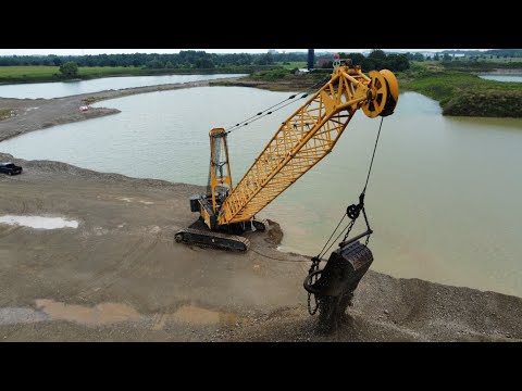 Liebherr HS895 Dragline