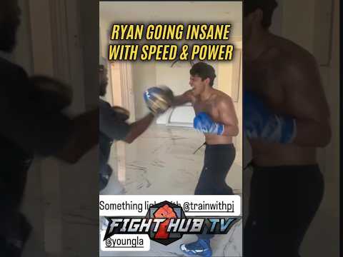 Ryan Garcia GOES CRAZY ripping powerful combos ahead of return!